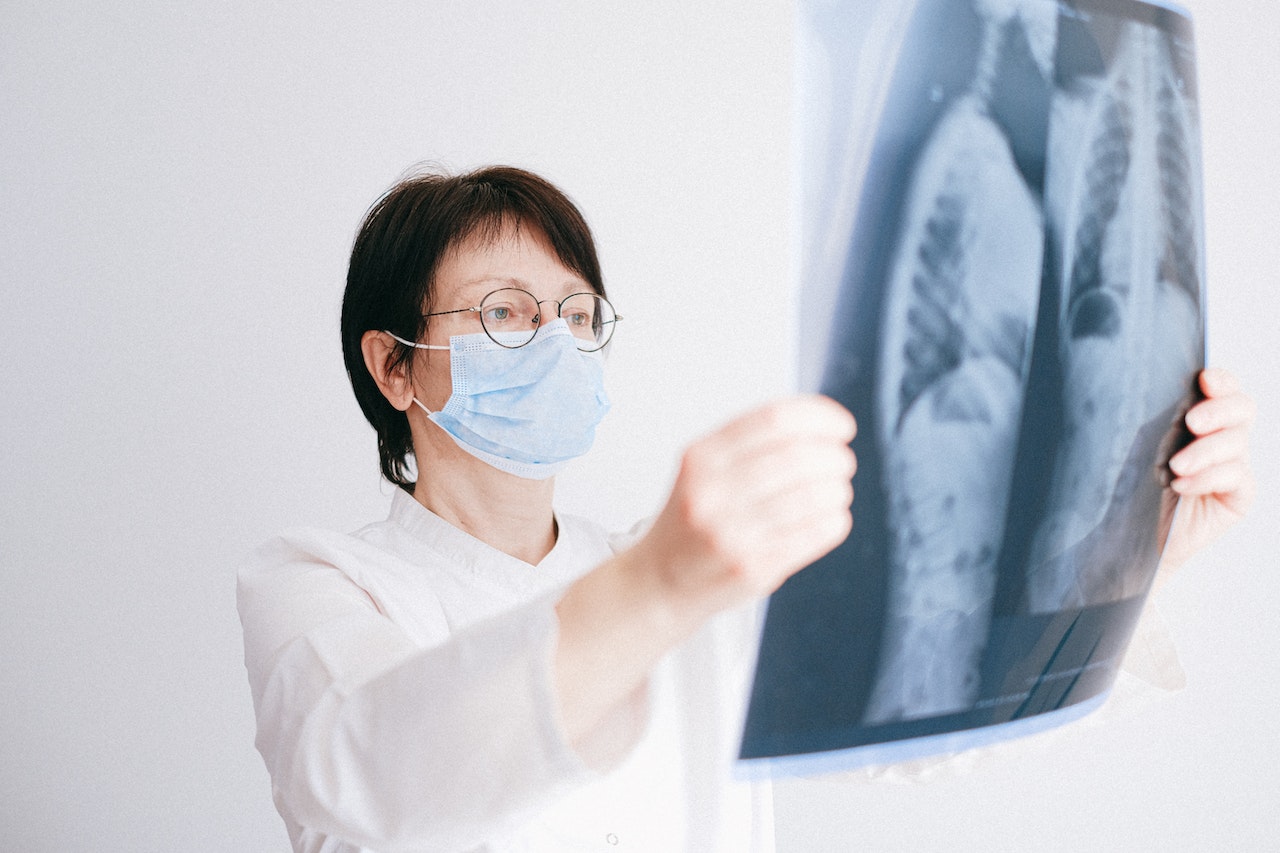woman looking at xray